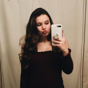 Meet your Posher, Liv